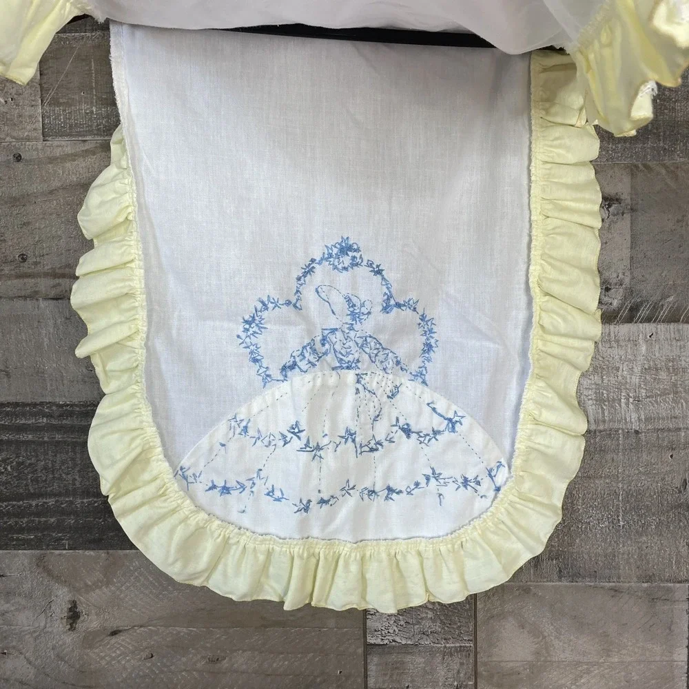 Vtg Hand Embroidered Table Runner Floral Pastel Lady Cottagecore Lace Trim